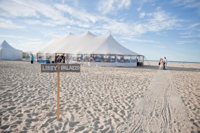 Prenájom Silhouette stanu 14x32m – exteriér cez deň