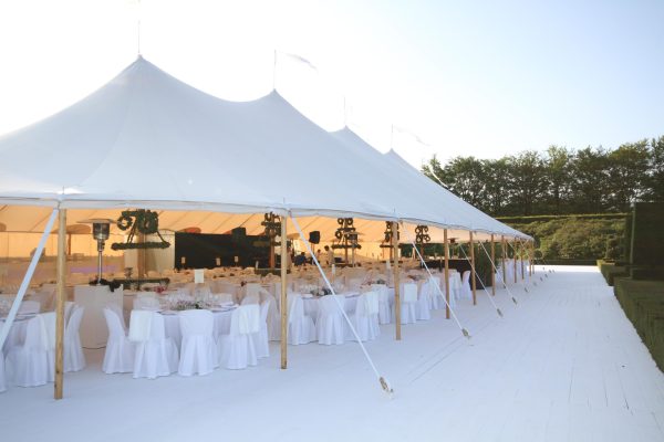 Silhouette stan 14x39 m