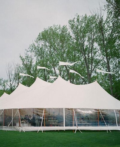 Prenájom Silhouette stanu 20x32m – exteriér cez deň